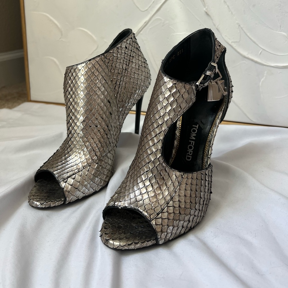 Tom Ford Anaconda Padlock Peeptoe Heels
